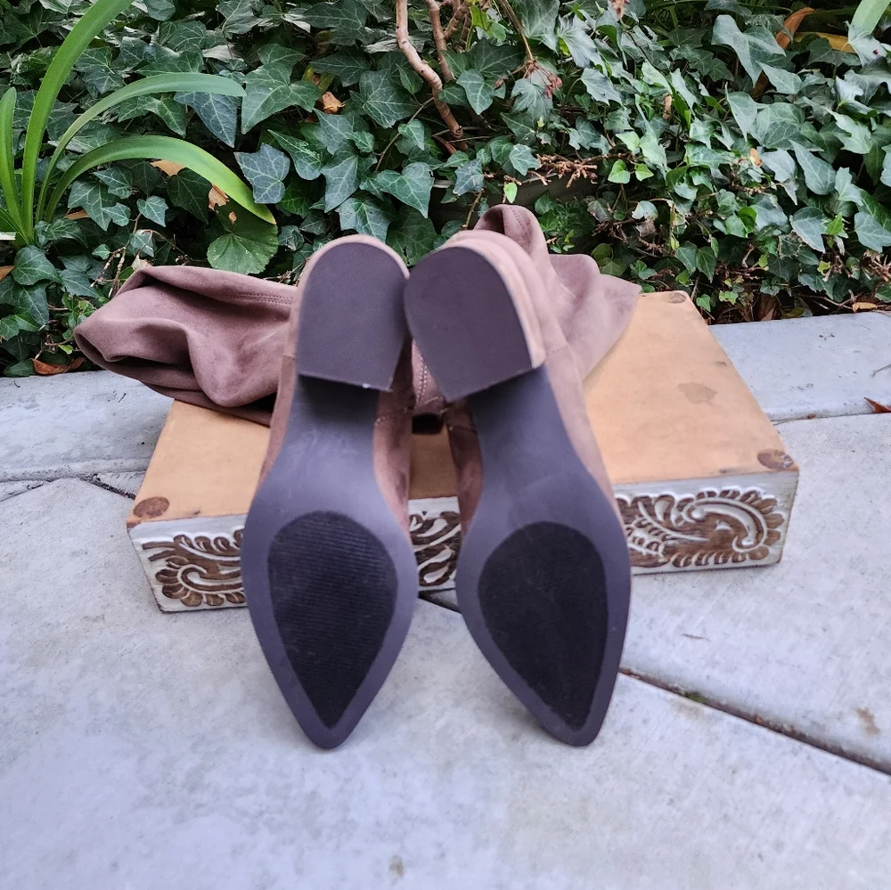 Sexy Fitted Steve Madden Taupe Microsuede OTK Boots